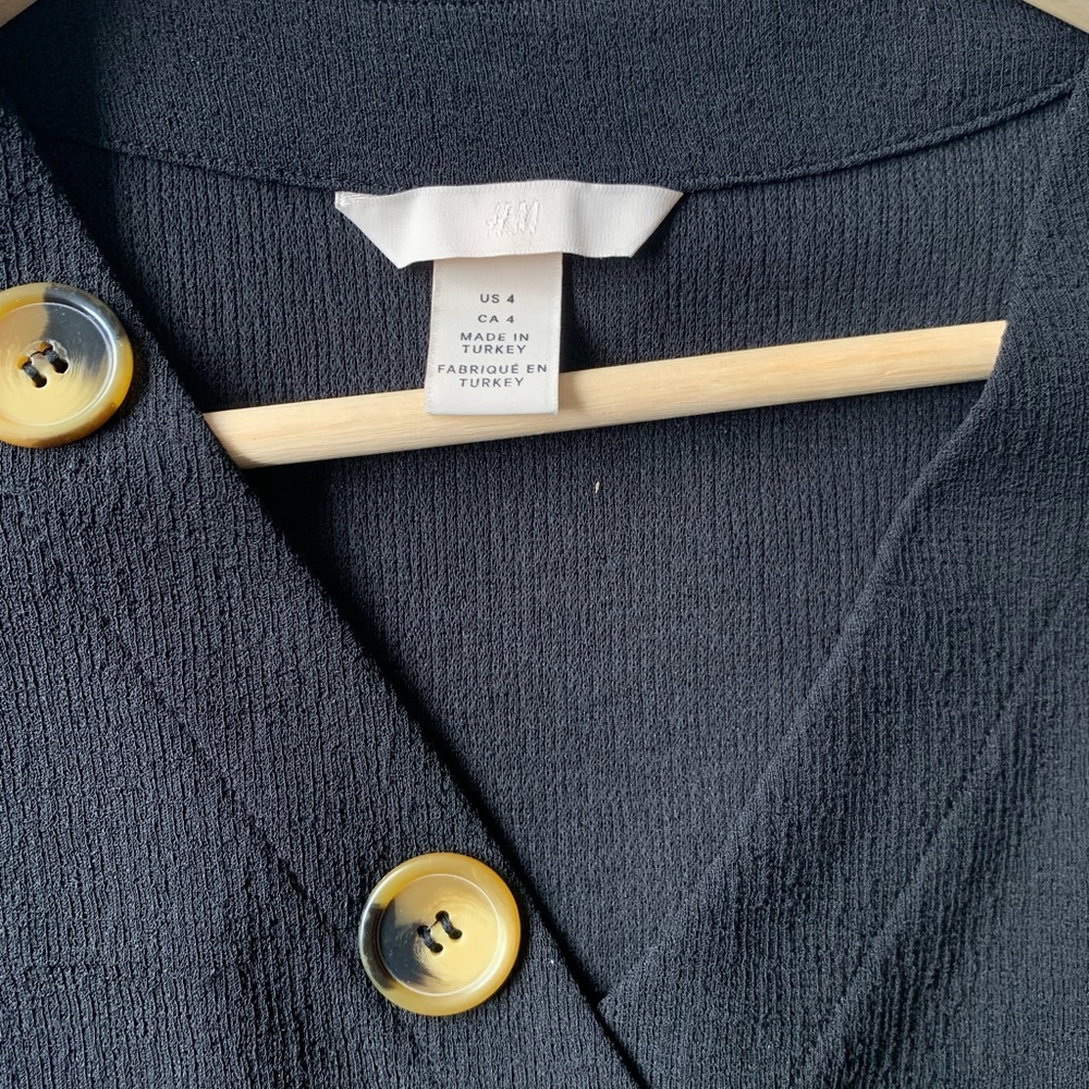 H&M L/S Button Midi - Picture 2 of 3